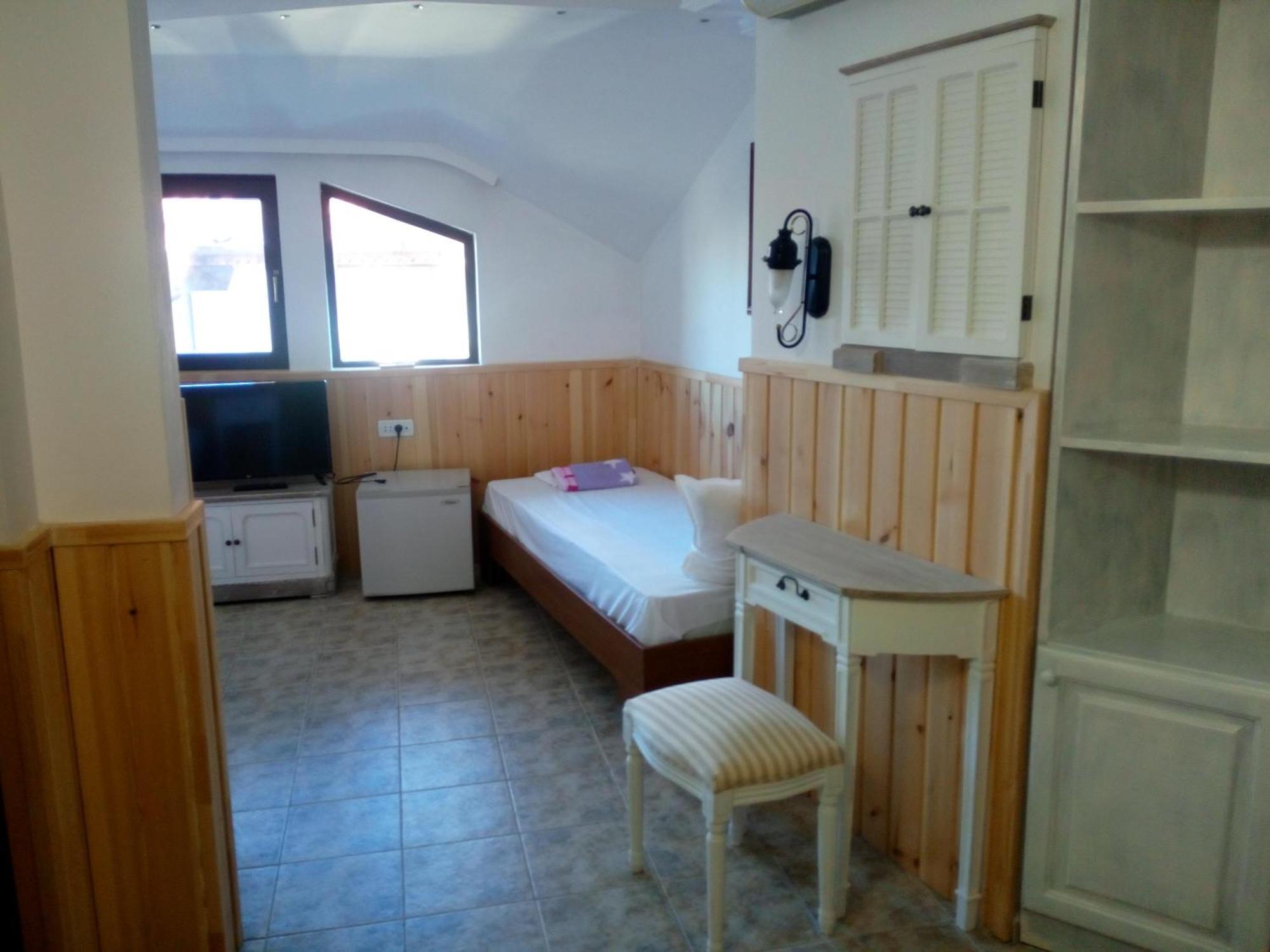 Rony Hotel Nesebar Exterior foto
